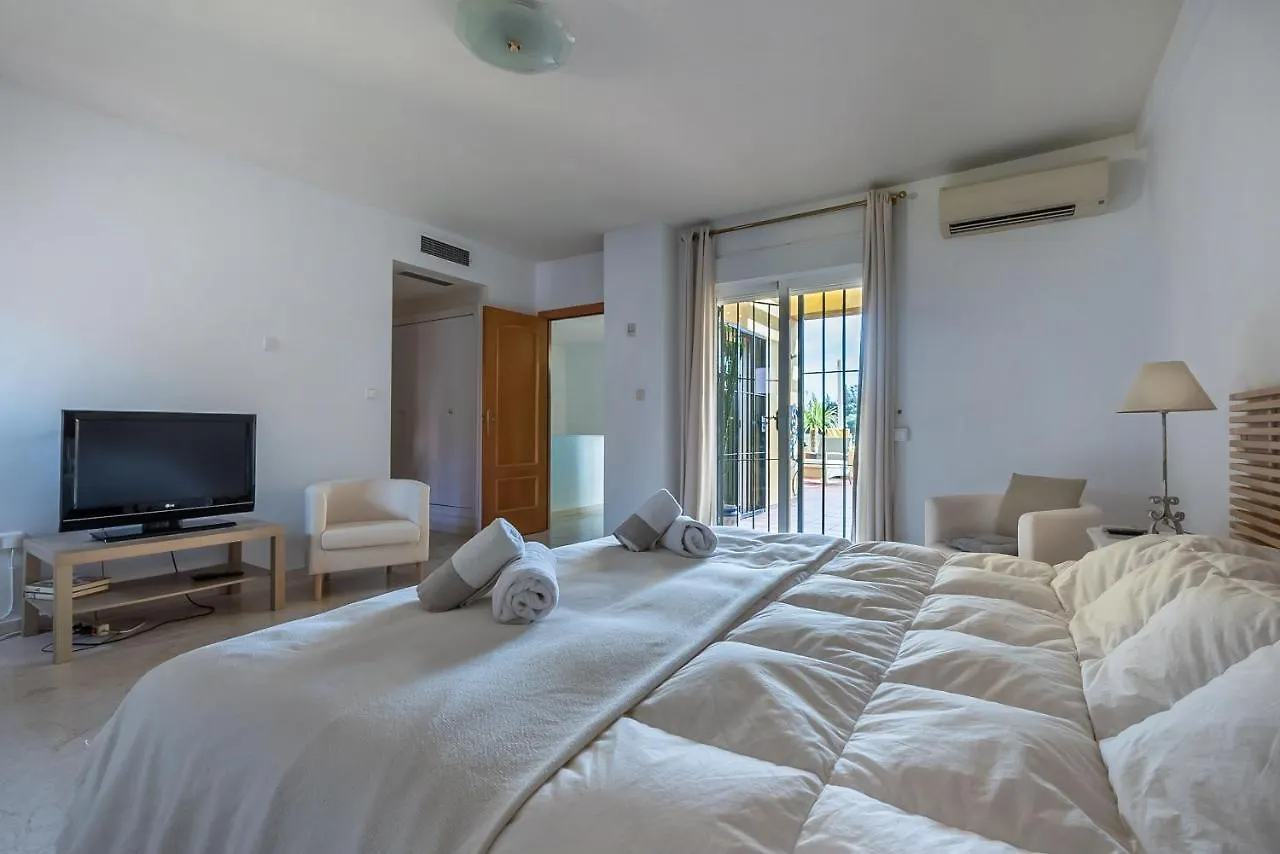 Apartment Apartamento Duplex Los Cartujanos I Marbella Spain